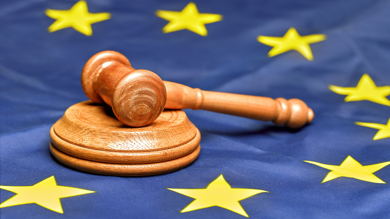 EU criminalizes sanctions busting by member states